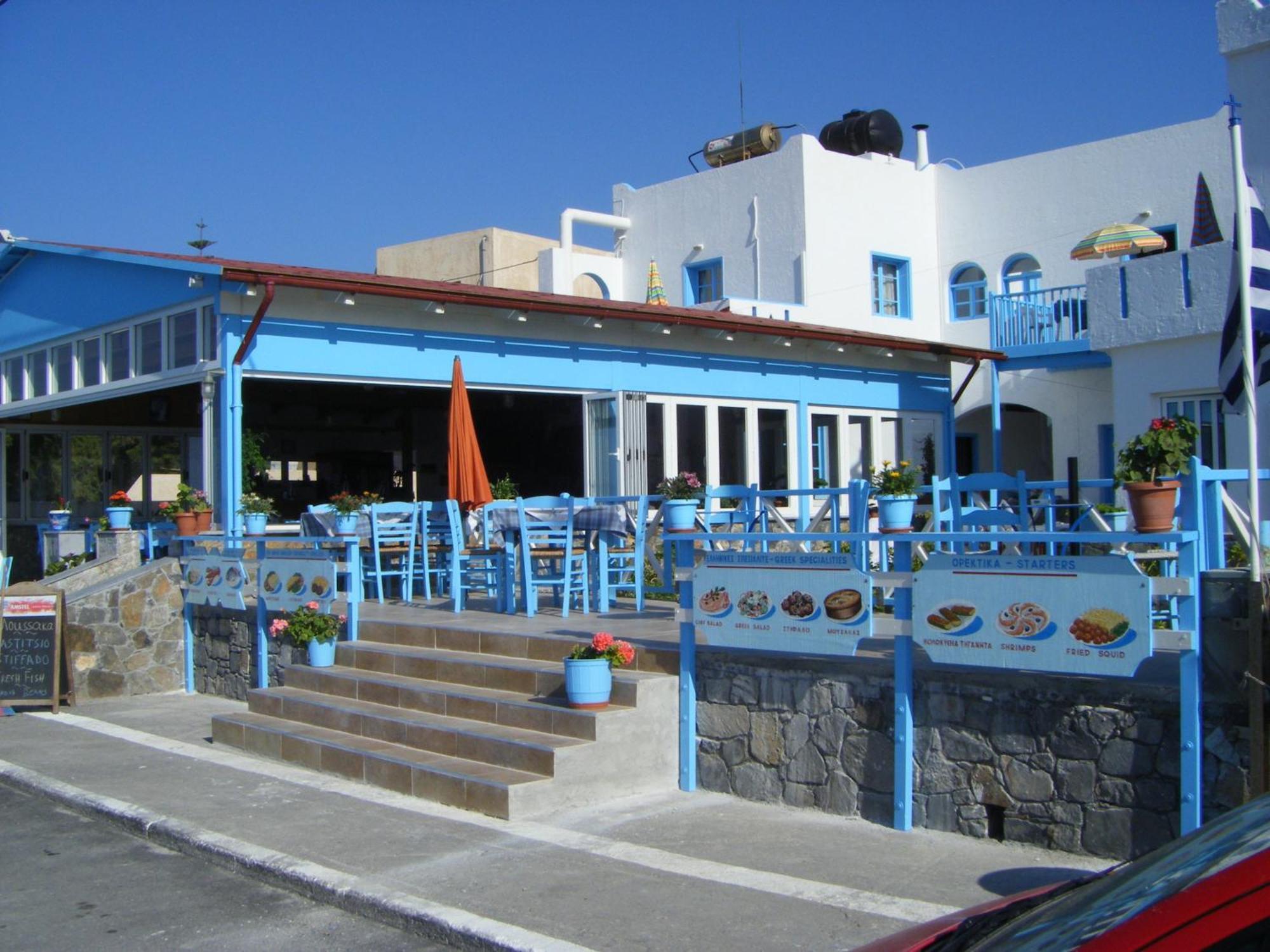 Socrates Apartmens & Restaurant 莫拉托斯 外观 照片