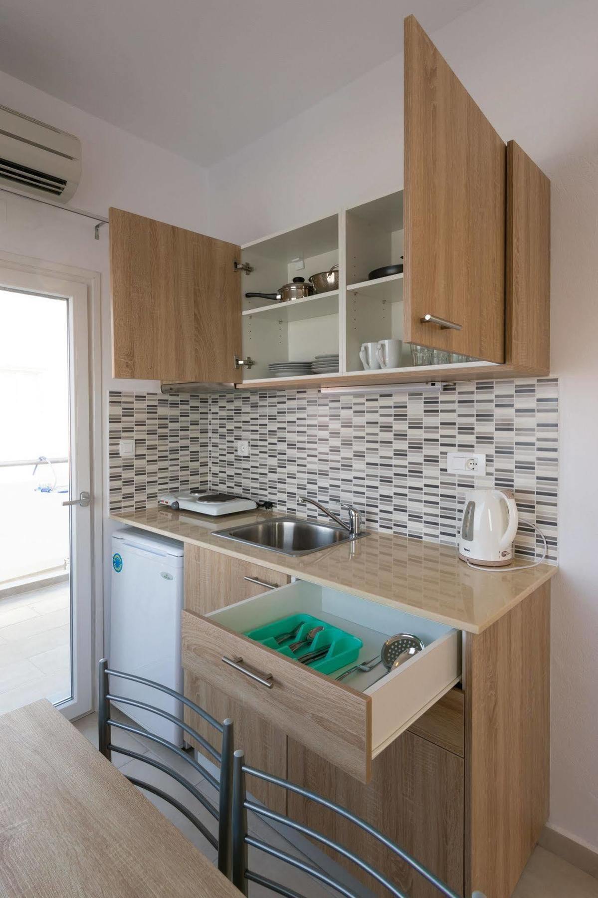 Socrates Apartmens & Restaurant 莫拉托斯 外观 照片